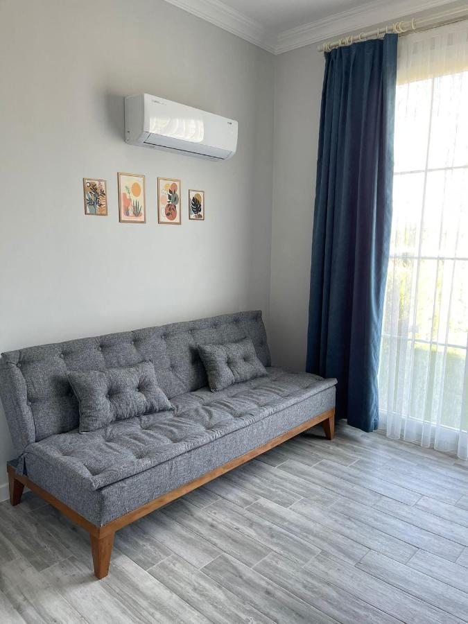 Merlin Apart Otel Karaburun  Eksteriør bilde